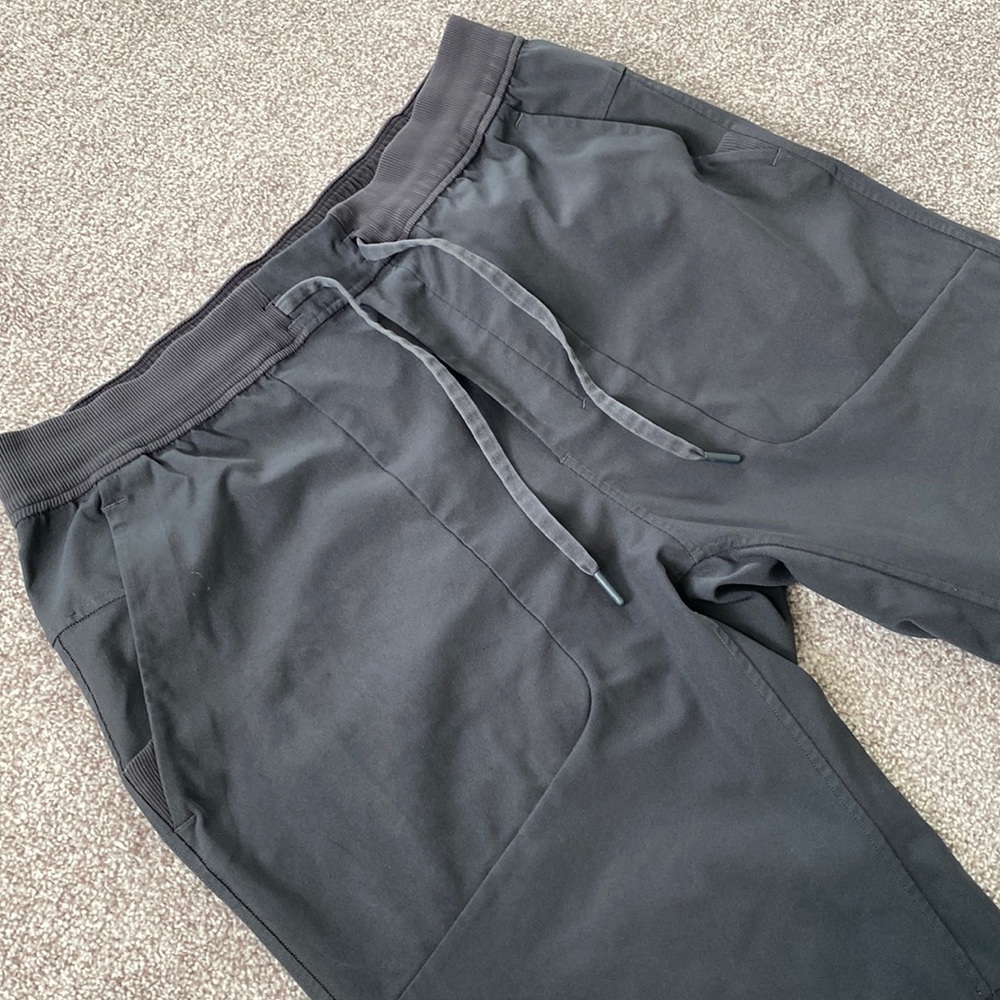 Men’s Lululemon ABC Jogger